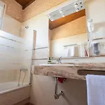 펜션 Cubo's Tirado & Heated Pool